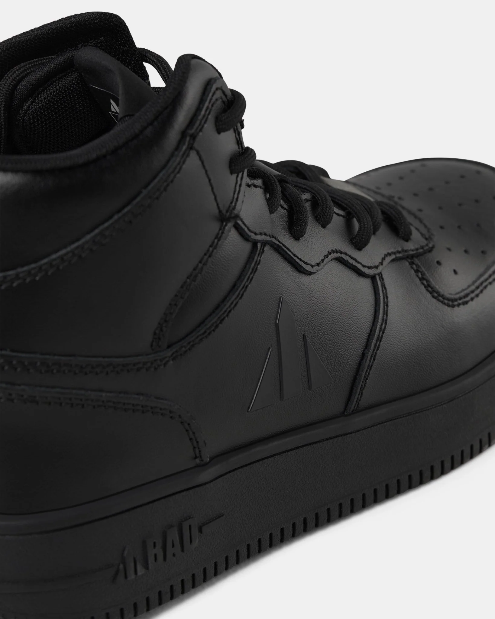 BAD ENERGY™ ZIP SIDE SAFETY SNEAKER WORK BOOTS - Image 12