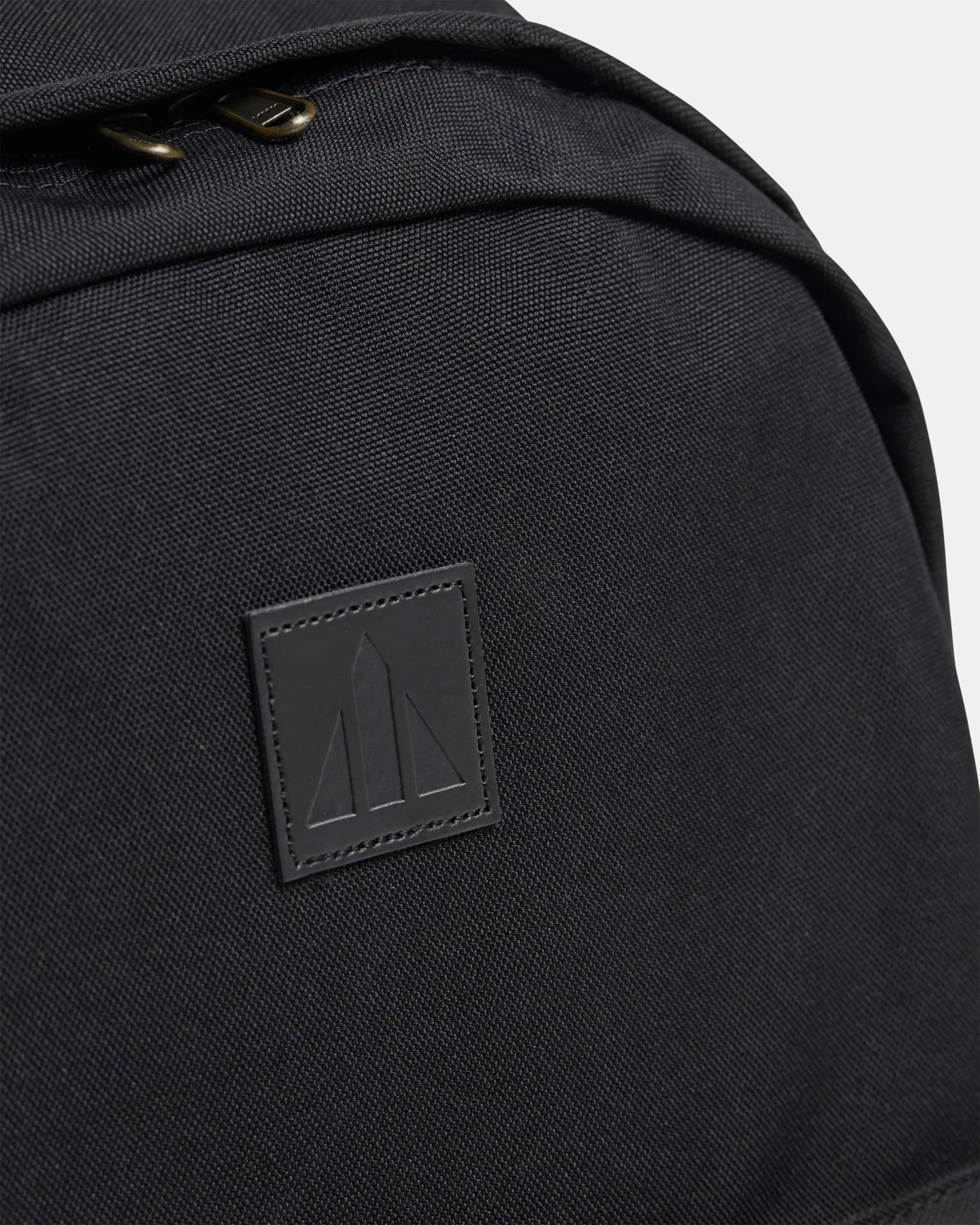 BAD EVERYDAY BACKPACK BAG - Image 4