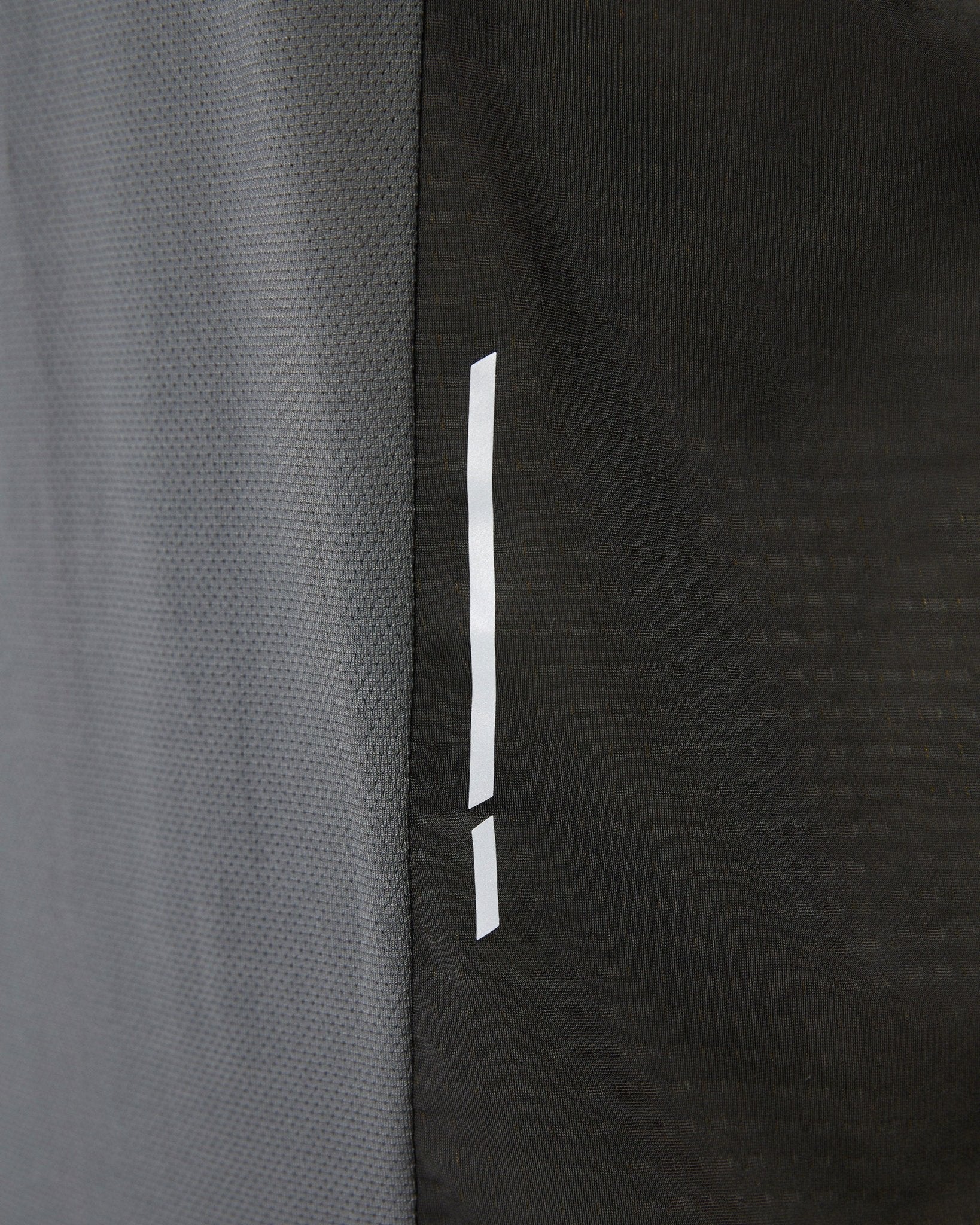 BAD PERFORMANCE™ ADVANCED AIRFLOW MOISTURE-WICKING UPF50+ L/S T-SHIRT - Image 31