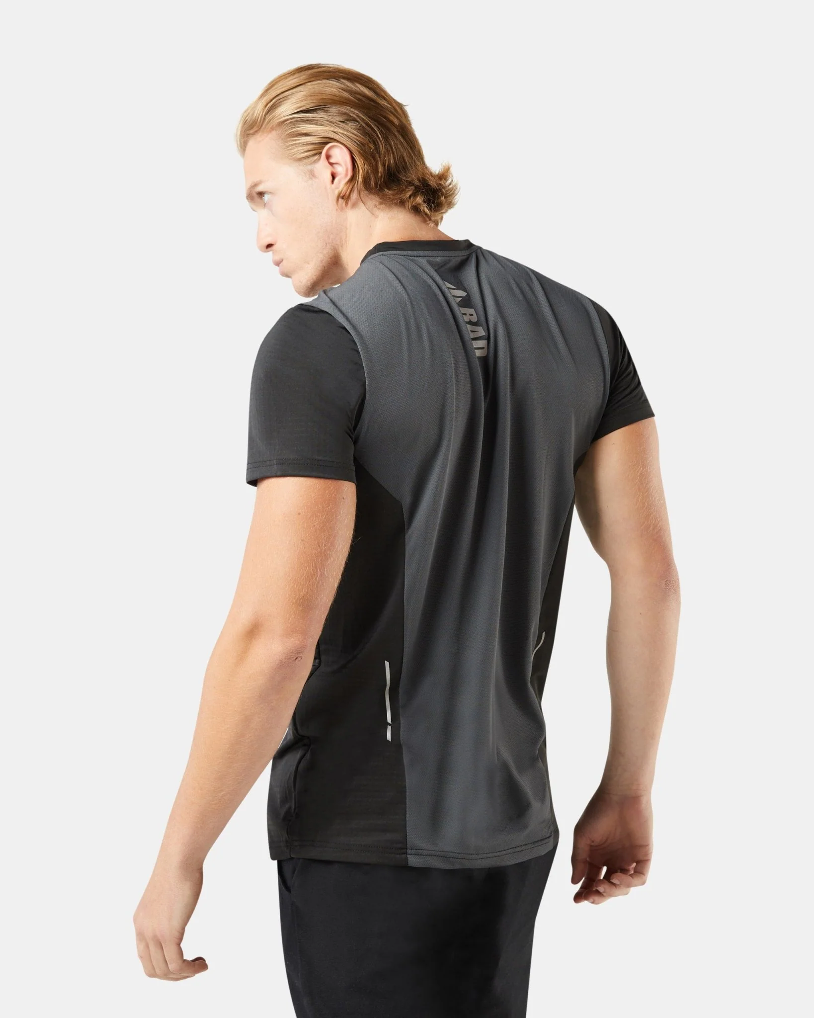 BAD PERFORMANCE™ ADVANCED AIRFLOW MOISTURE-WICKING UPF50+ S/S T-SHIRT - Image 35