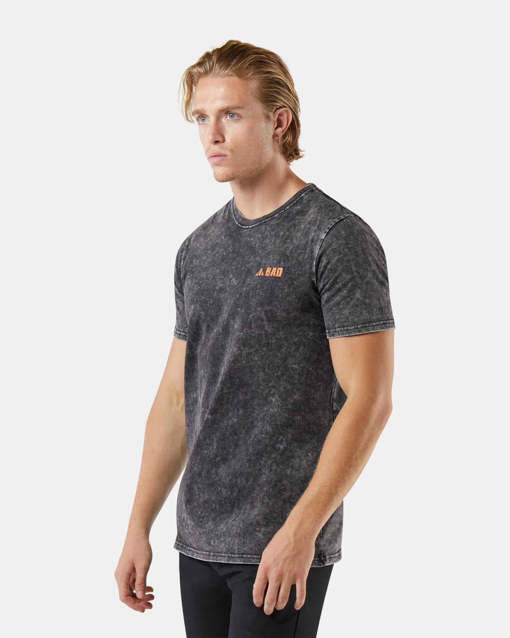 BAD TRADEMARK™ ACID WASH S/S T-SHIRT - Image 16