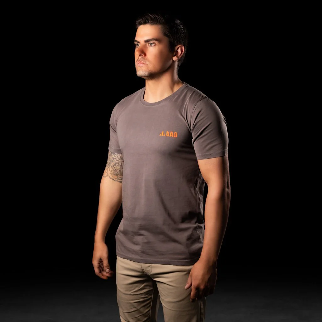 BAD TRADEMARK™ ACID WASH S/S T-SHIRT - Image 27