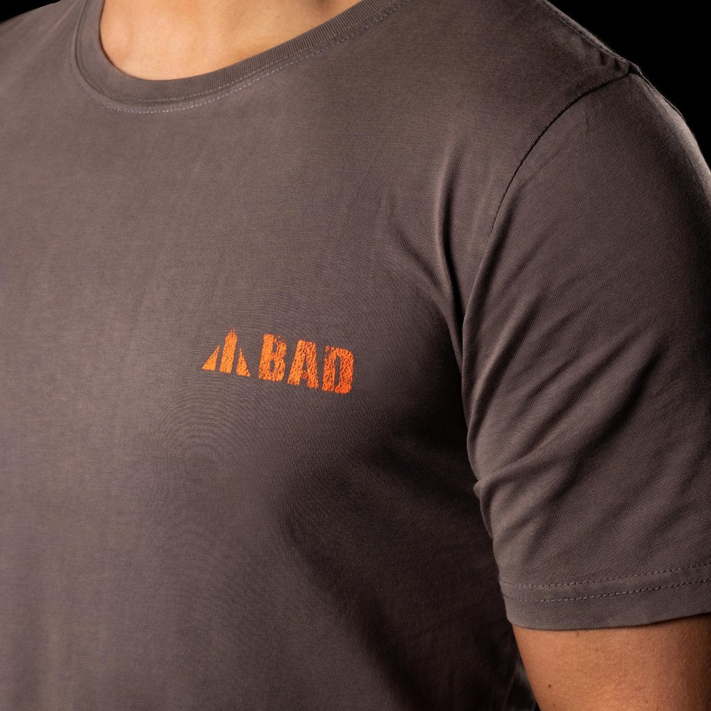 BAD TRADEMARK™ ACID WASH S/S T-SHIRT - Image 28