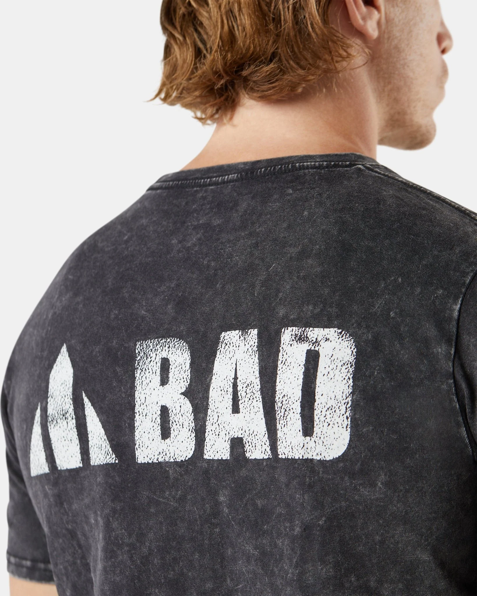 BAD TRADEMARK™ ACID WASH S/S T-SHIRT - Image 4