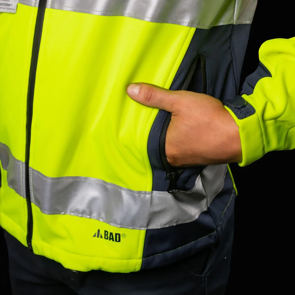 BAD WATERPROOF HI-VIS SOFTSHELL JACKET WITH 3M TAPE - Image 7