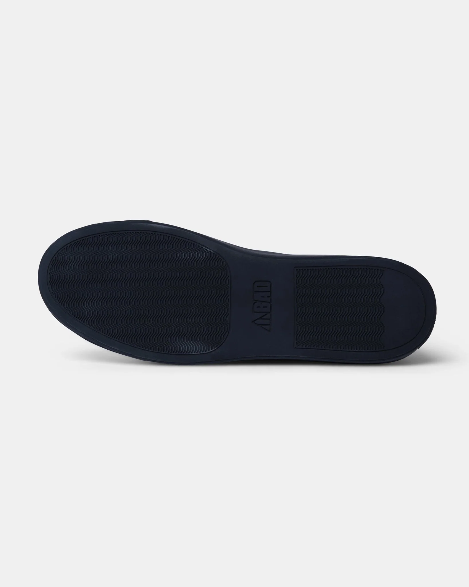 BAD WIN™ LUXURY LEATHER MINIMALIST SNEAKERS - Image 11