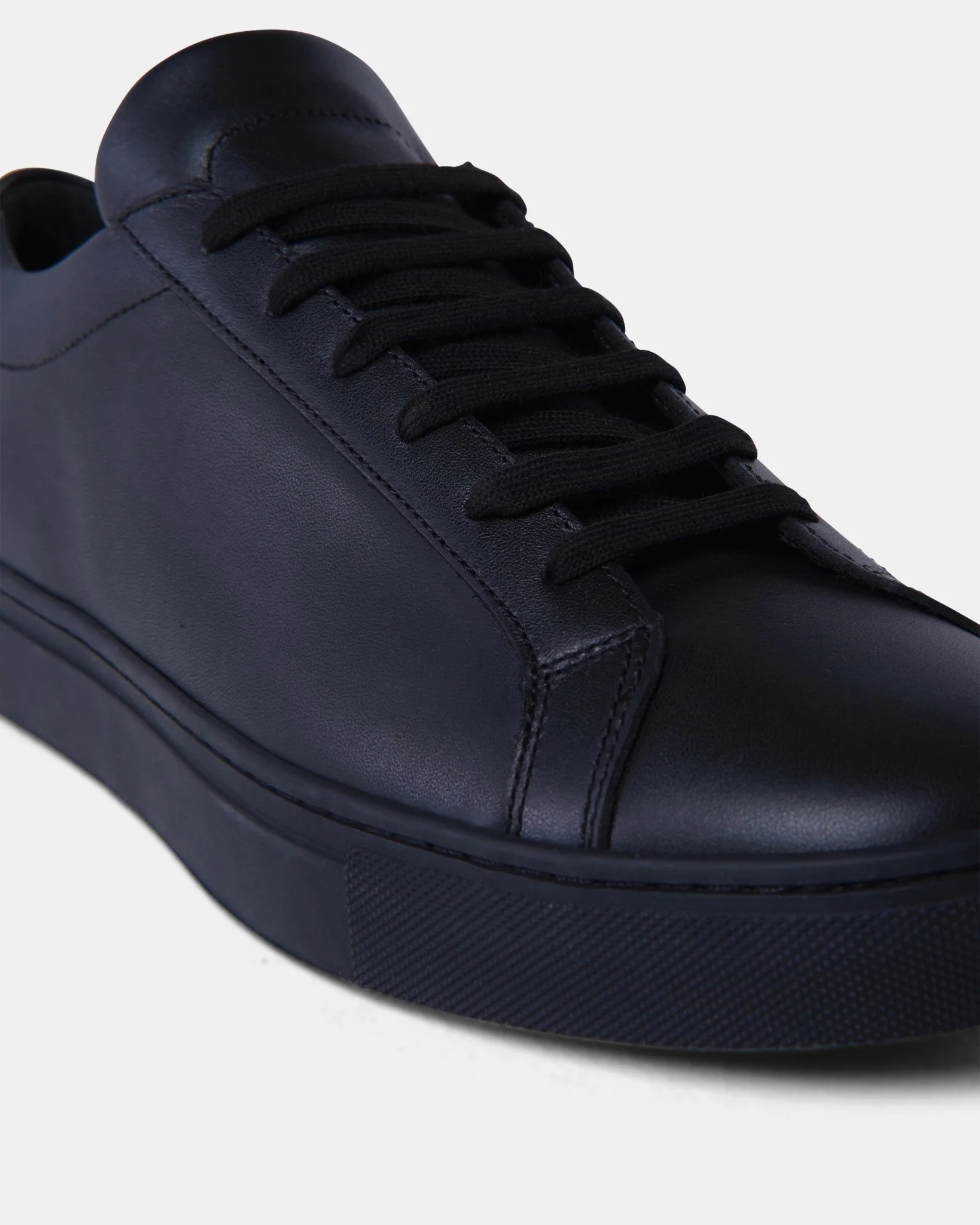 BAD WIN™ LUXURY LEATHER MINIMALIST SNEAKERS - Image 12