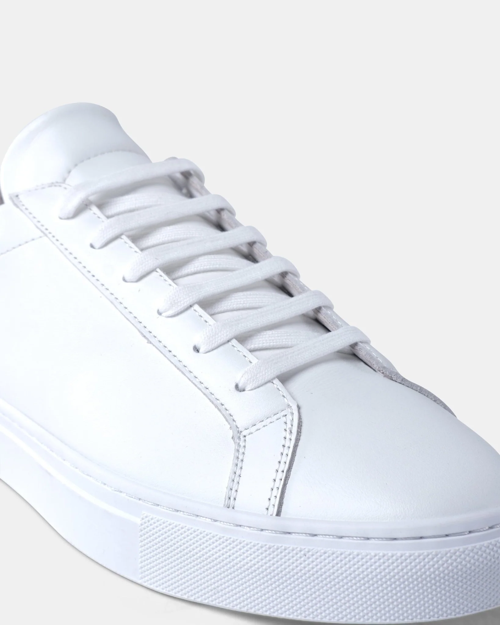 BAD WIN™ LUXURY LEATHER MINIMALIST SNEAKERS - Image 5
