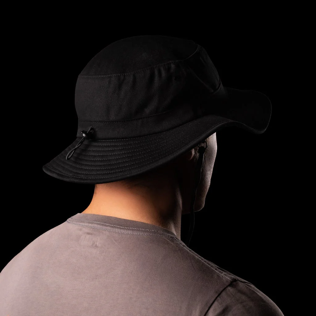 BAD SUN PROTECTION WIDE BRIM BLACK HAT - Image 4